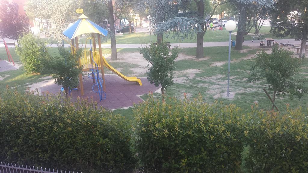 Appartamento Del Parco San Vicenzo di Galliera Dış mekan fotoğraf